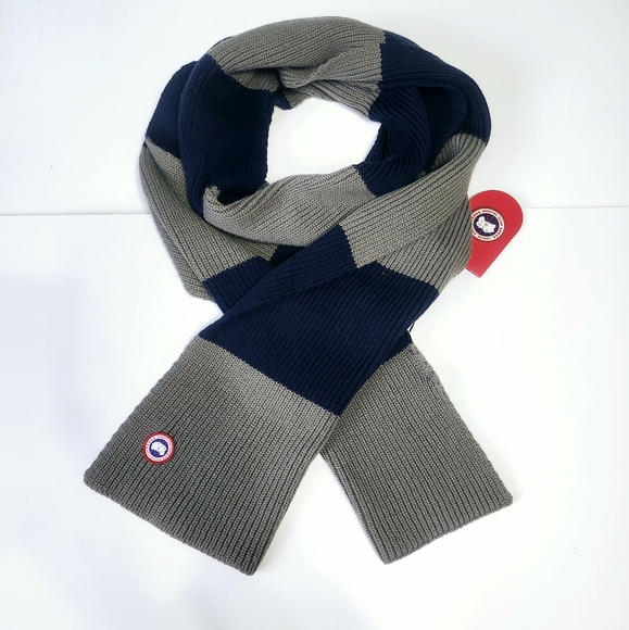 NEW Canada Goose Merino Wool Scarf - Picture 5 of 11